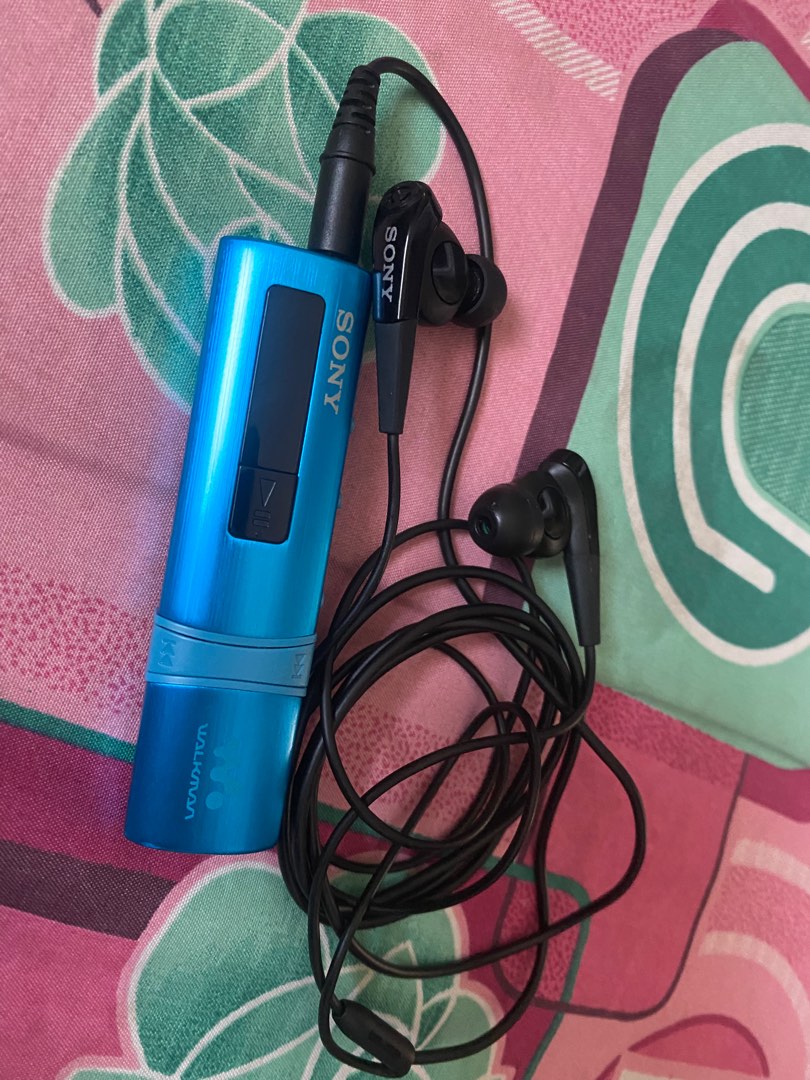 Sony NWZ-B183f, Audio, Portable Audio Accessories on Carousell