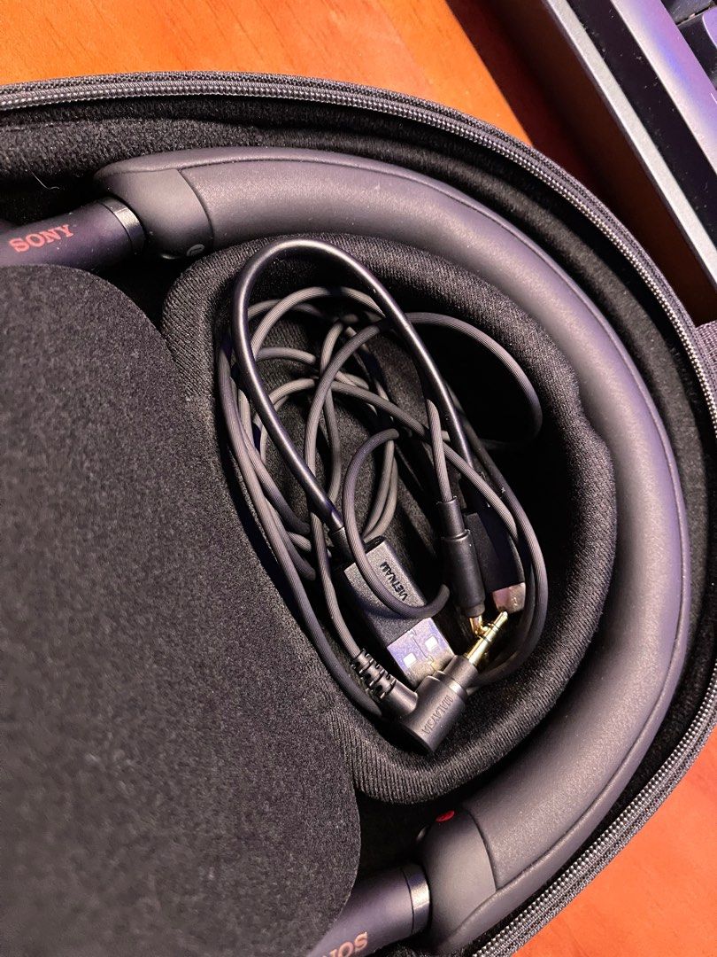 Sony xm5, Audio, Headphones & Headsets on Carousell