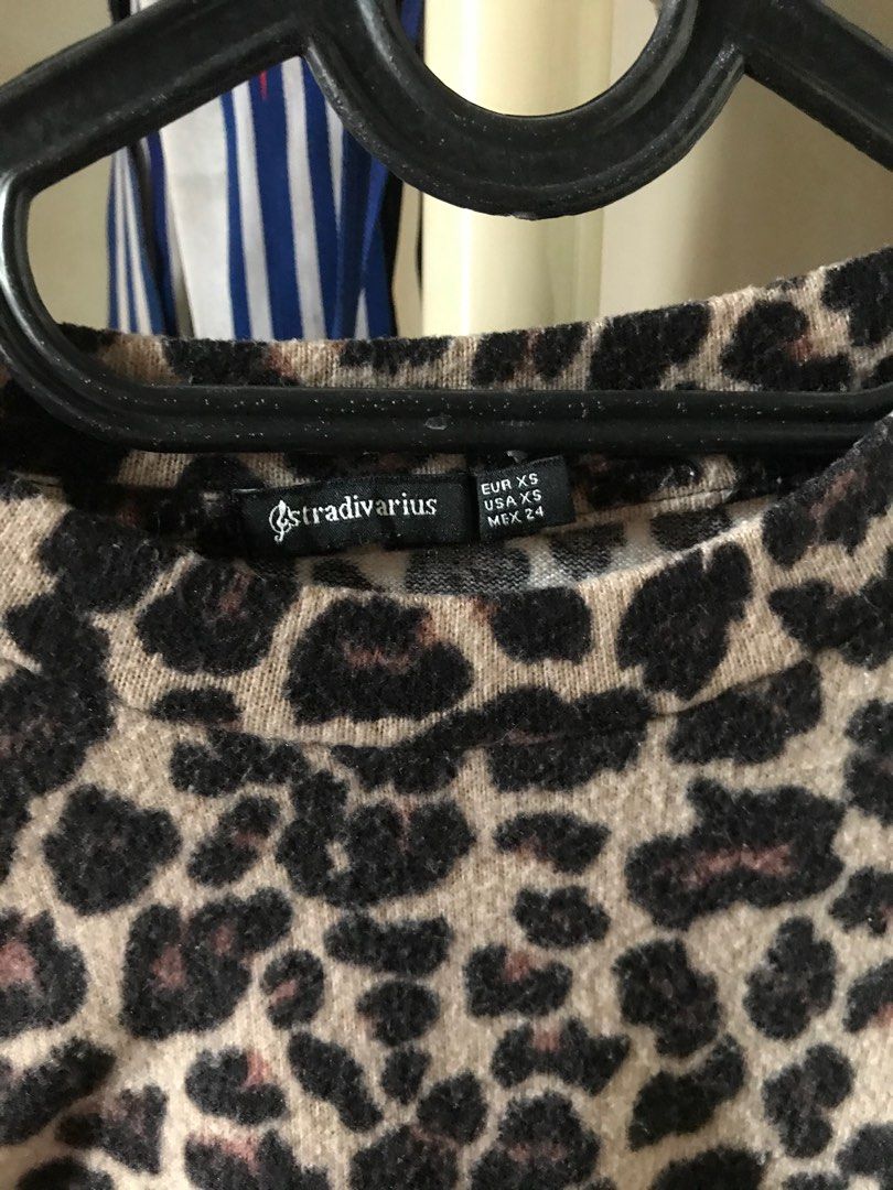 Stradivarius leopard sweater discount