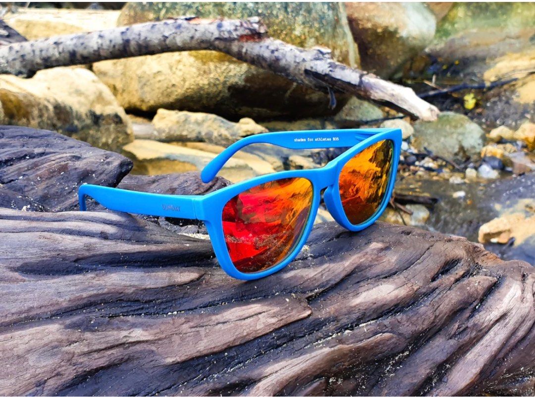Sunglasses with eye power store