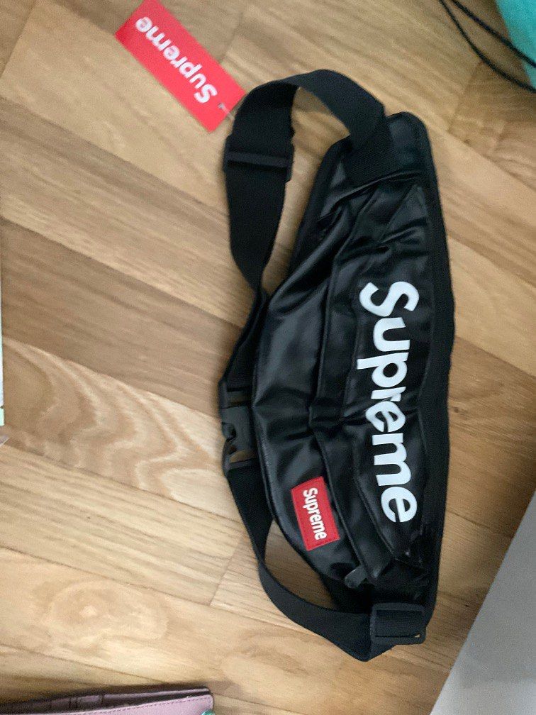 Supreme Fanny Pack, Men's Fashion, Bags, Belt bags, Clutches and