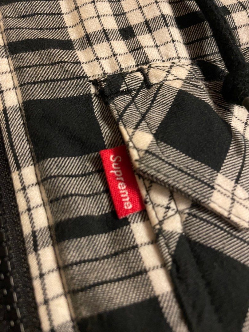 Supreme Quilted Zip Flannel Shirt Jacket，購自涉谷Supreme專賣店
