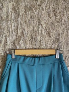 Tapered Pants