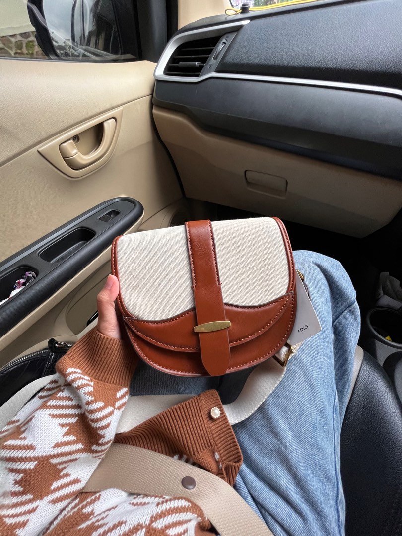 TAS MANGO SALE Fesyen Wanita Tas Dompet di Carousell