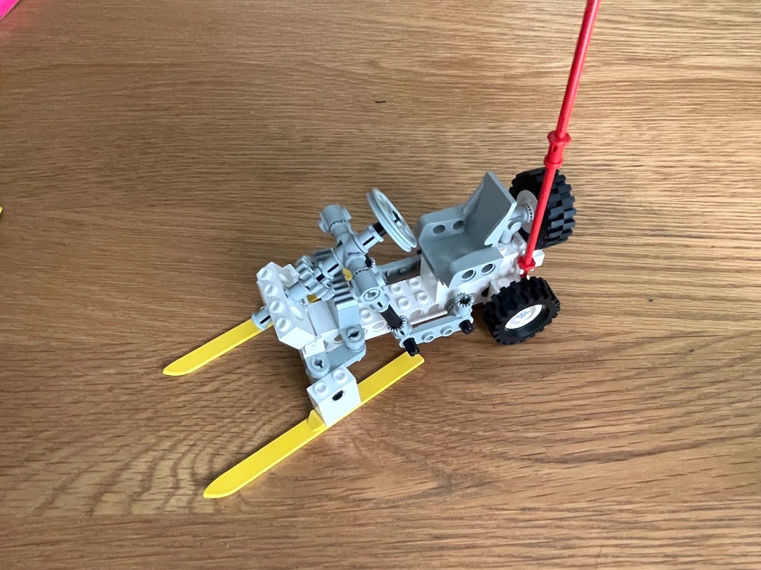 Technic LEGO set 8620 Snow Scooter Hobbies Toys Toys Games