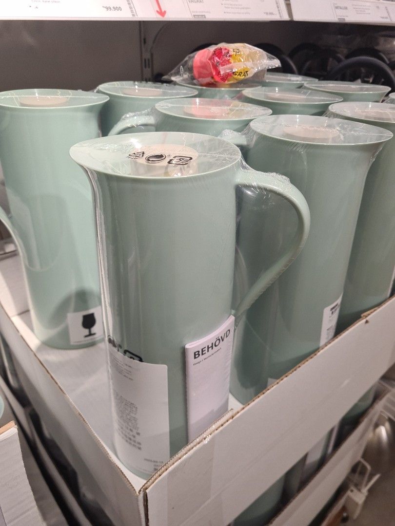 Termos ikea 1l hijau, Kitchen & Appliances di Carousell