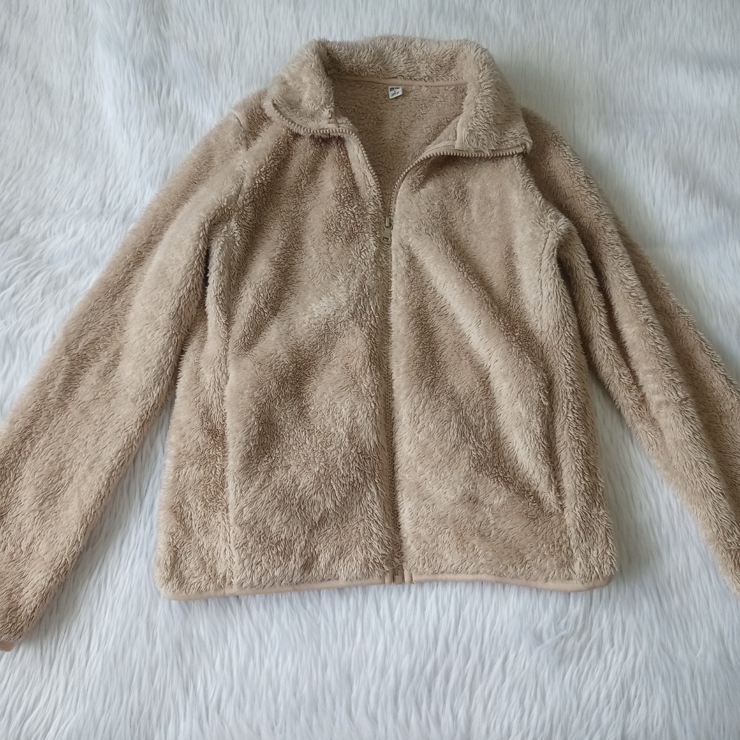 UNIQLO Fleece Jacket on Carousell