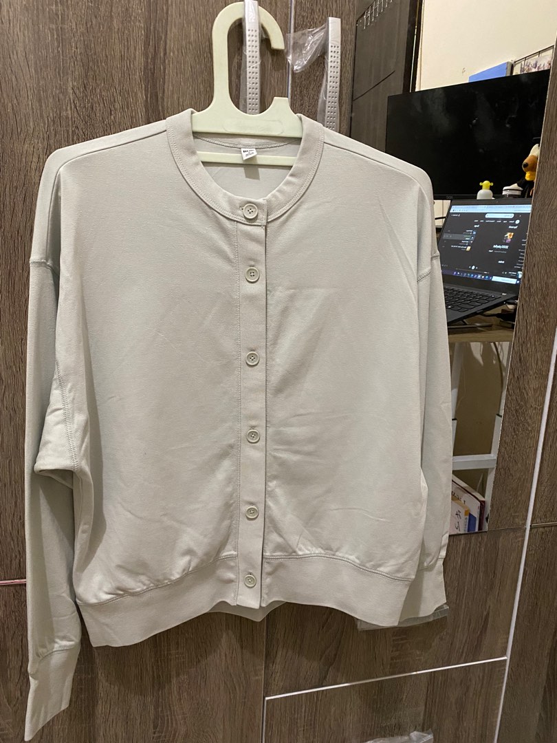 Uniqlo UV Protection Relax Crew Neck Cardigan uk S
