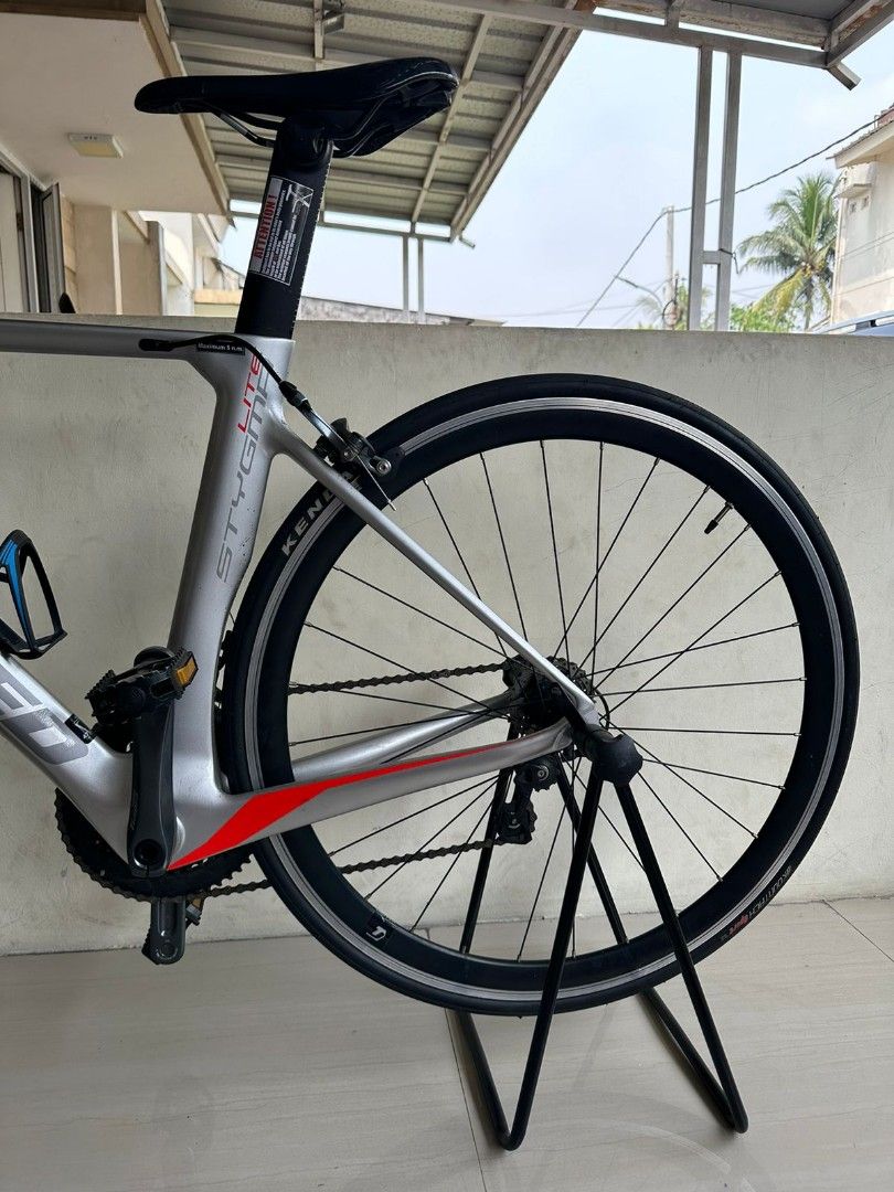 United Stygma Lite Roadbike, Olah Raga, Sepeda di Carousell