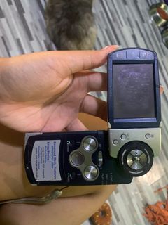 untested, OFFER UR PRICE] digicam sony cybershot dsc-m2 w/ sony