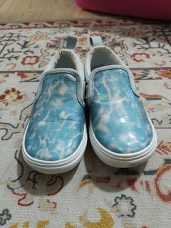(Category: ) located in . Submitted by lindapiee (Listing ID 1241880655, Image 1). Description: .