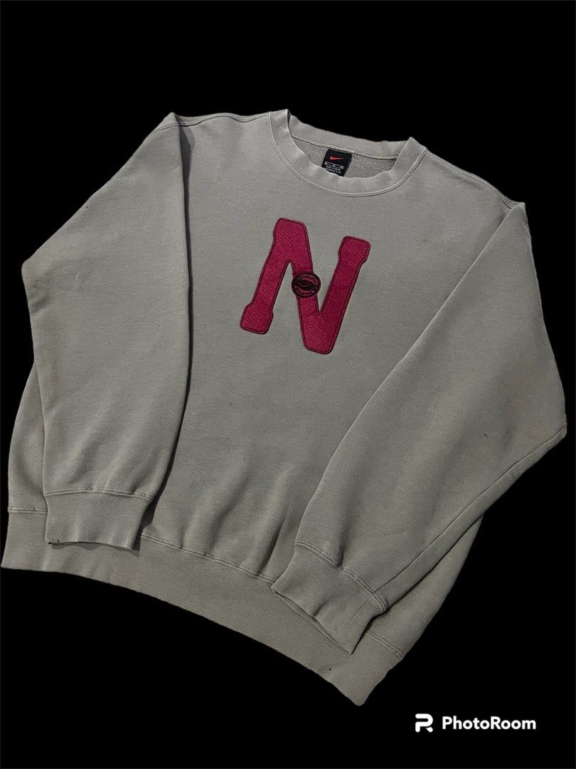 Vintage 90s Nike Center Pullover Crewneck Sweatshirt vtg Men s