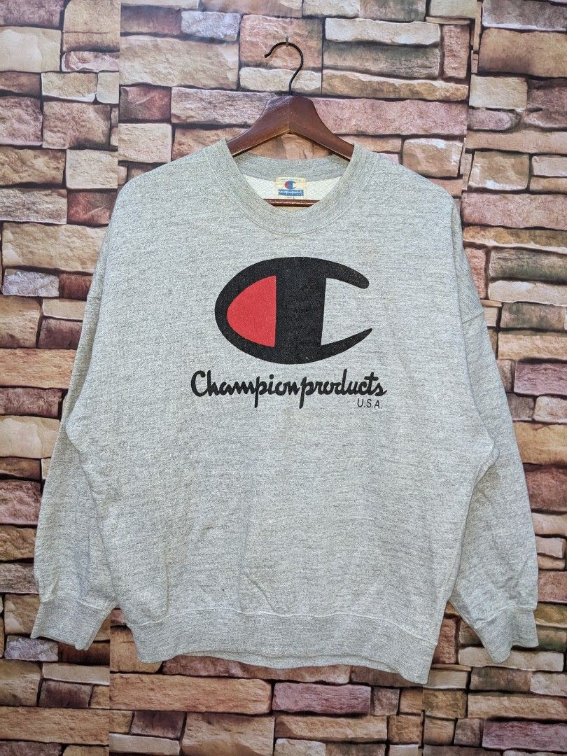 Champion sweater deals big logo 94
