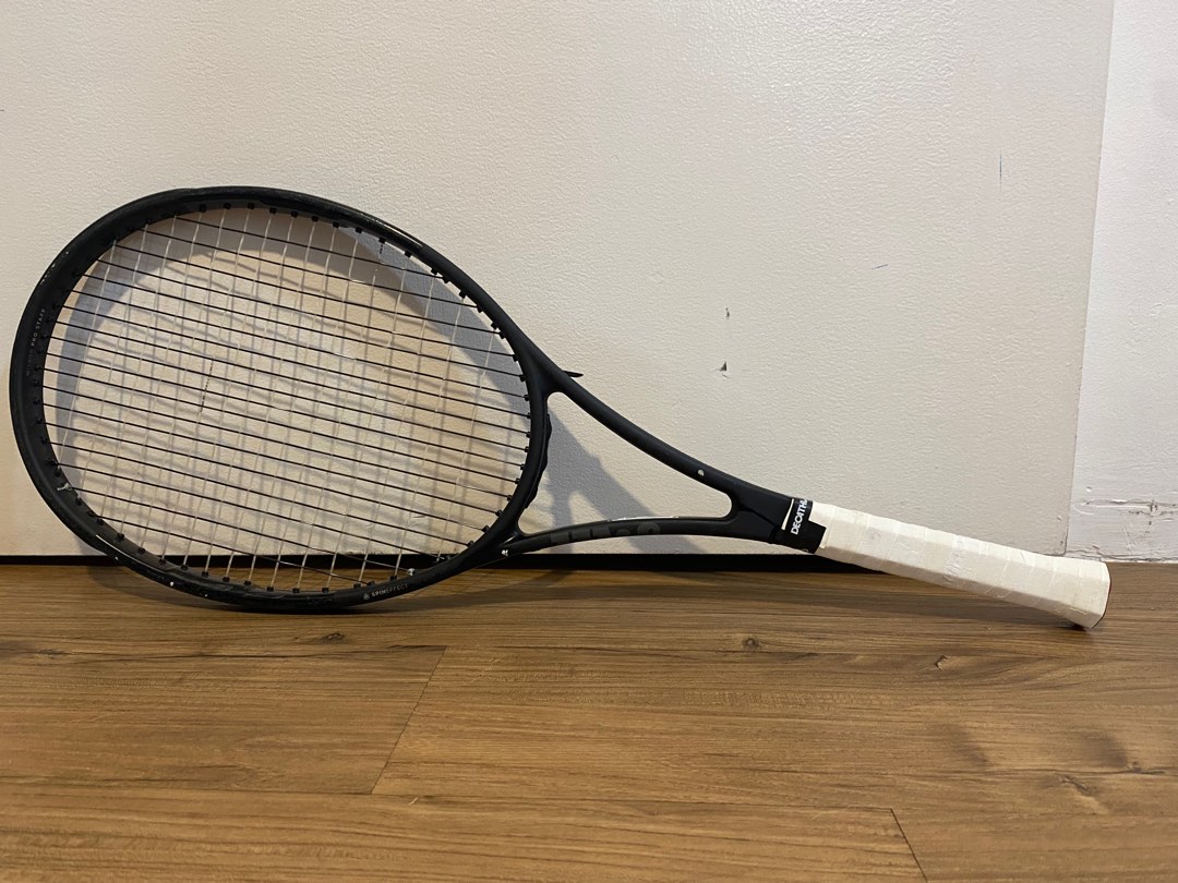 Wilson pro staff second hand tennis racket, Sports Equipment, Sports & Games, Racket & Ball