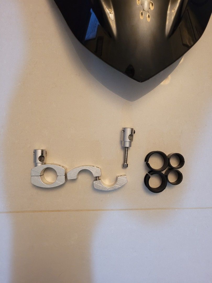 Windshield aftermarket for touring Universal, Motorcycles, Motorcycle