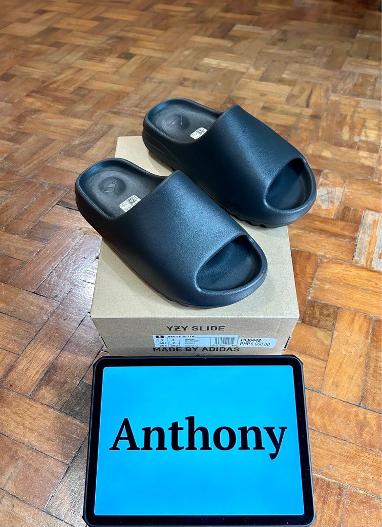 Yeezy slides hotsell jiji