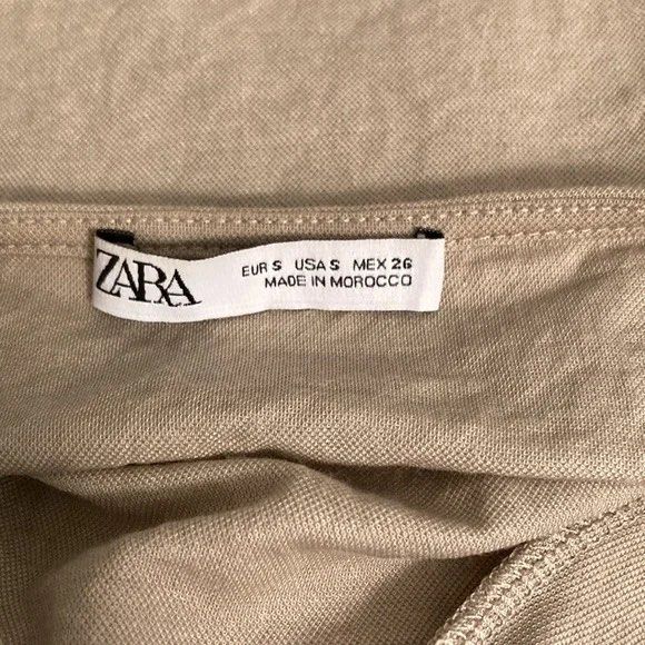 ZARA Oatmeal sleeveless top (Category: Sleeveless) located in Manila. Submitted by eslireque (Listing ID 1241906024, Image 3). Description: BIG SALE!!! Well Used GUARANTEED GENUINE OR GET YOUR MONEY BACK For only: 350 Price online: 1,500 Contact/viber:09171640817 Condition: 5/10 OPEN FOR MEETUPS OR SAME DAY DELIVERY Message me for actual photos .