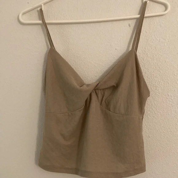 ZARA Oatmeal sleeveless top (Category: Sleeveless) located in Manila. Submitted by eslireque (Listing ID 1241906024, Image 1). Description: BIG SALE!!! Well Used GUARANTEED GENUINE OR GET YOUR MONEY BACK For only: 350 Price online: 1,500 Contact/viber:09171640817 Condition: 5/10 OPEN FOR MEETUPS OR SAME DAY DELIVERY Message me for actual photos .