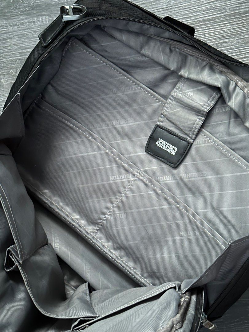 Zero Halliburton briefcase, Men's Fashion, Bags, Briefcases on Carousell
