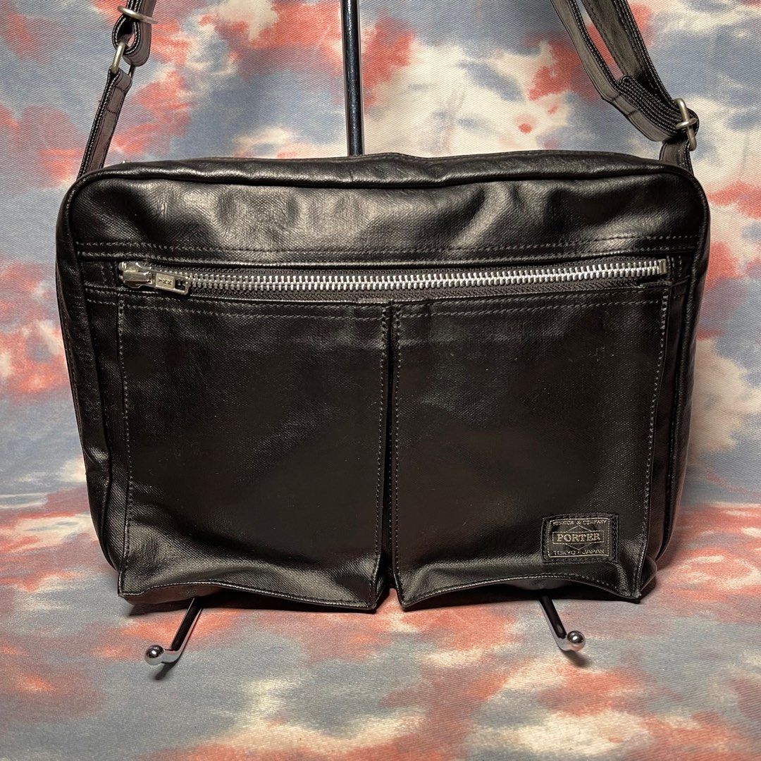 90% new porter free style black shoulder bag L 黑色PU面帆布拉鏈雙