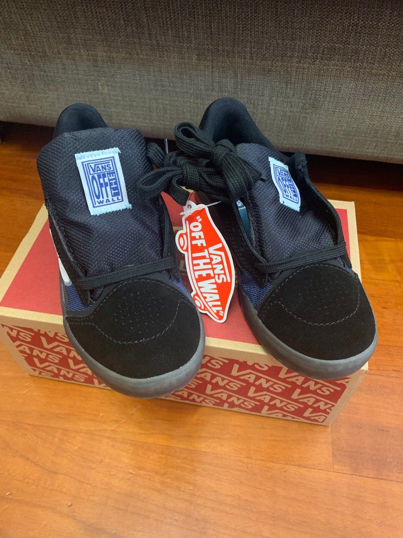 Vans shop churchill blue