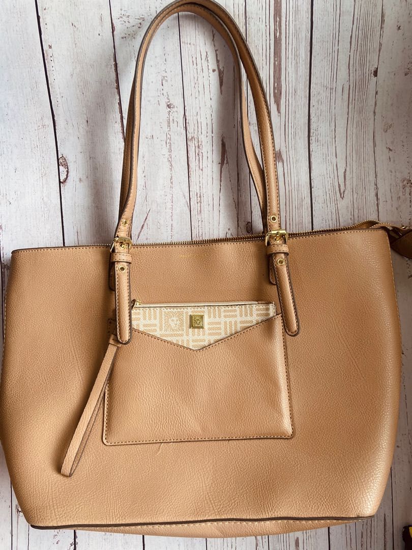 Guess royal oak tote shop