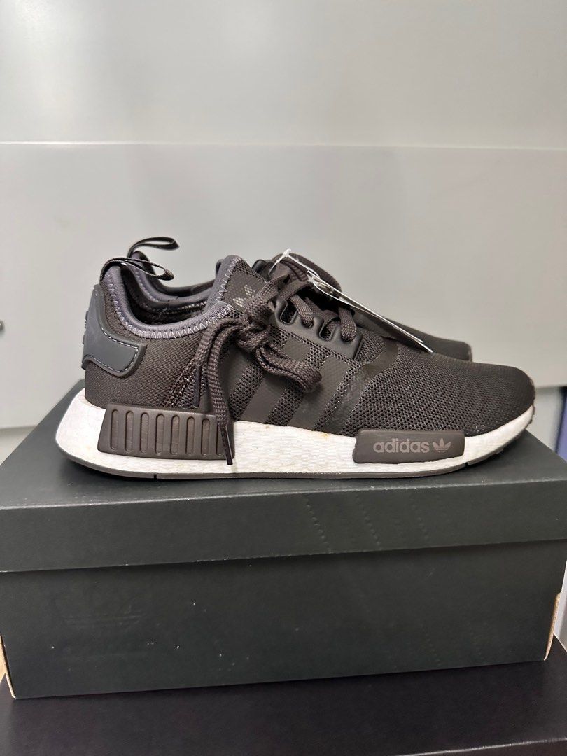 Nmd on sale r1 cq2412