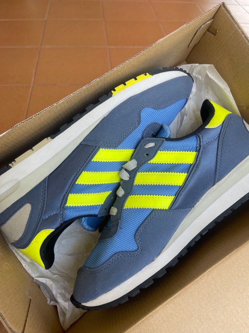Adidas lowertree blue store