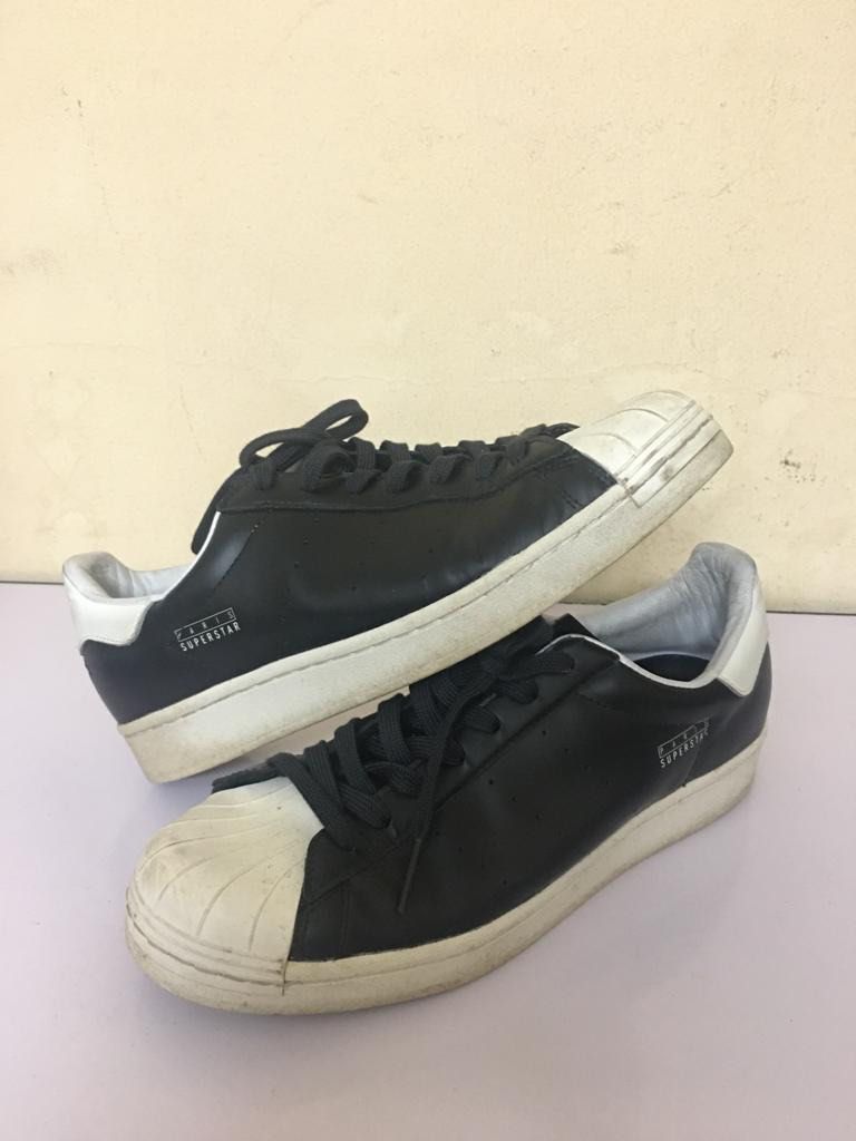 Superstar Paris store
