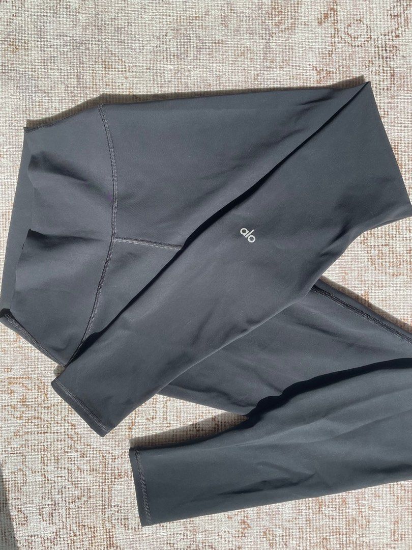 Alo high waist 7/8 zip it flare legging, 女裝, 運動服裝- Carousell