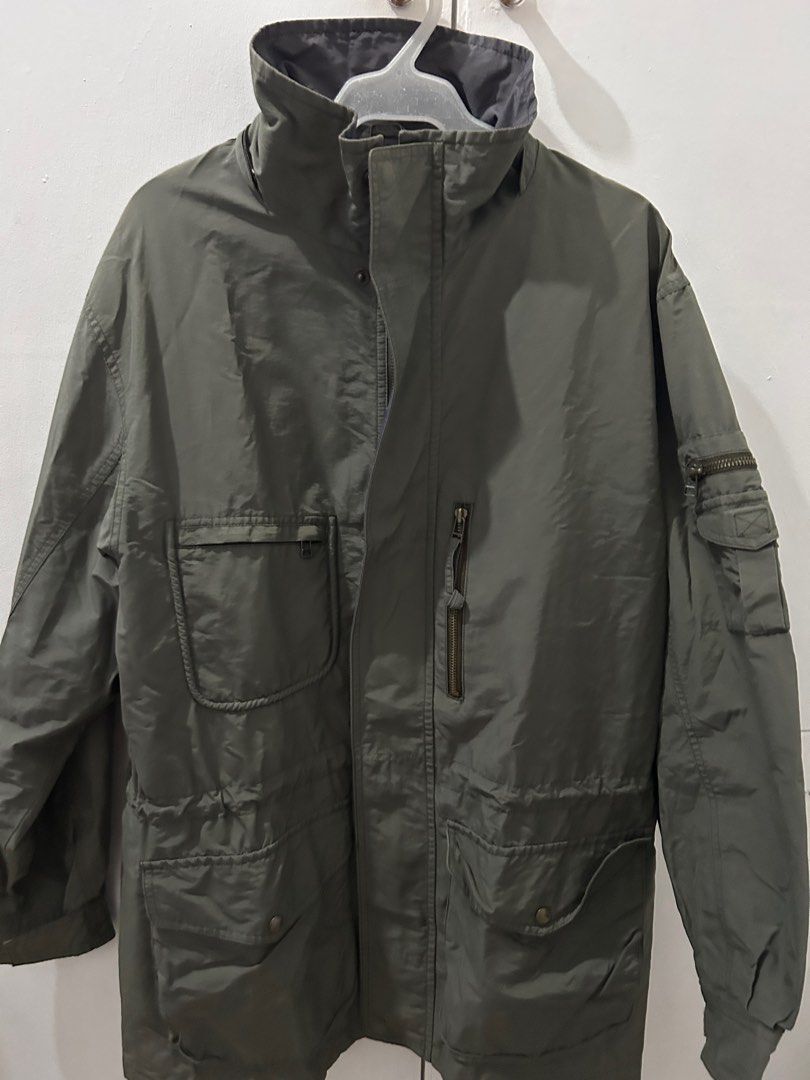 Army Green Hiking Jacket (Category: Coats, Jackets and Outerwear) located in Manila. Submitted by aboutsammy (Listing ID 1242021584, Image 1). Description: Check last 2 photos for actual photos when worn Perfect for hiking in cold temp Hard to let go, this is one of my faves M as shown on tag but fits up to XL. No rush shipping pls RFS: Decluttering era.