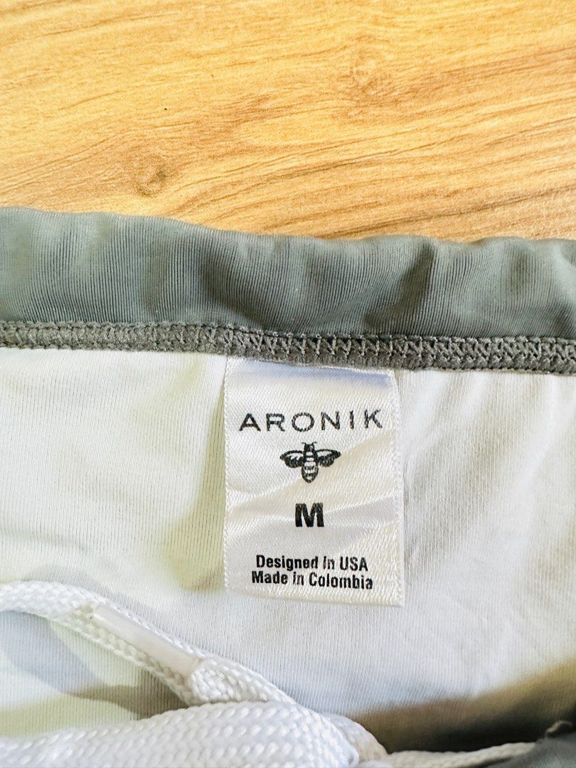 Aronik trunks on Carousell