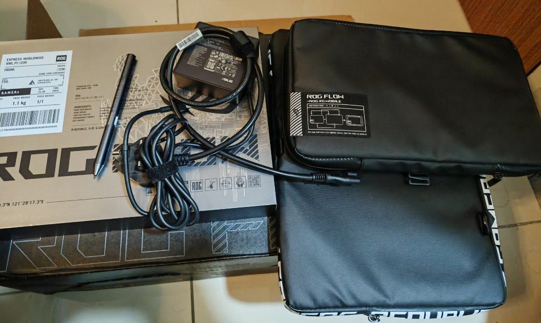 Asus Rog Flow Z13 (GZ301ZELD236W) warranty April 2025, Computers