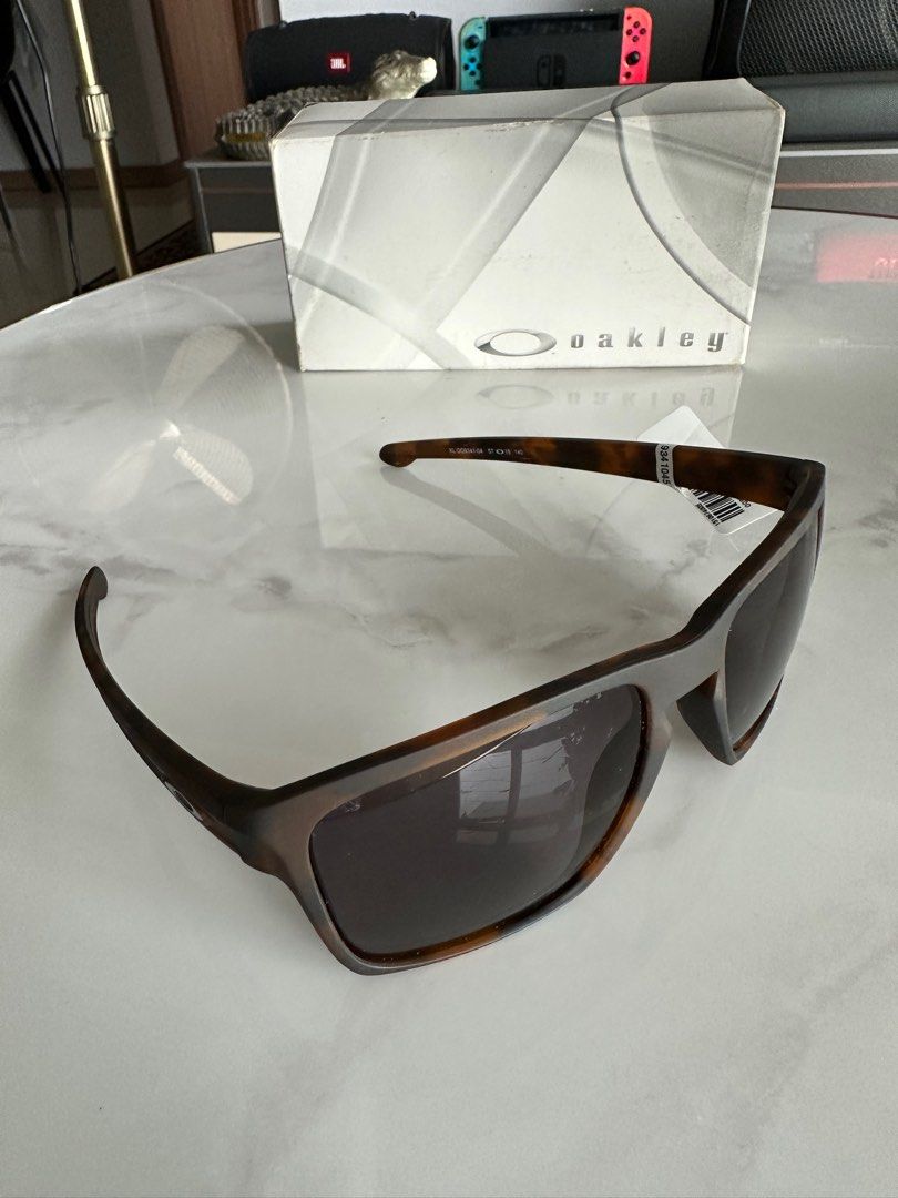 Silver xl oakley top