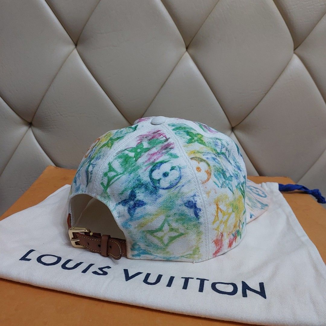 LOUIS VUITTON CAP, Men's Fashion, Watches & Accessories, Caps & Hats on  Carousell