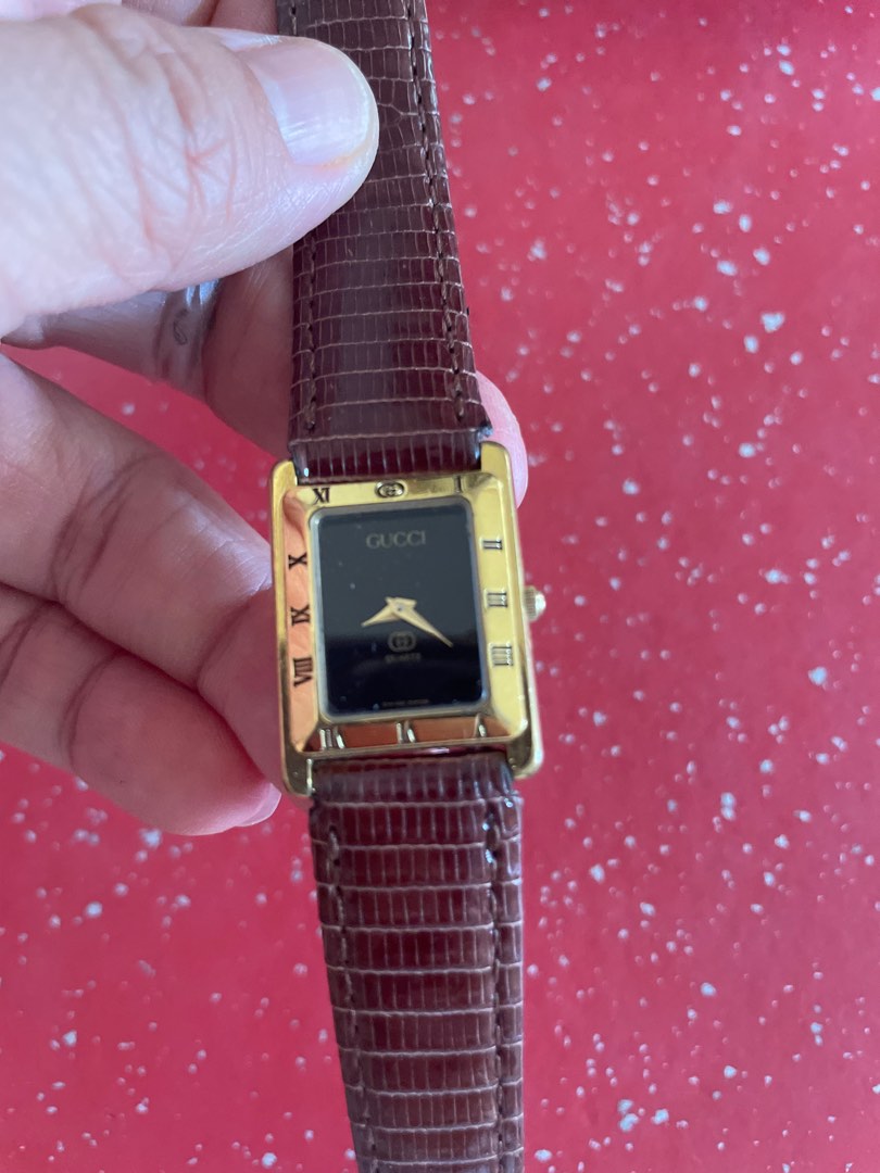 Vintage gucci watches clearance