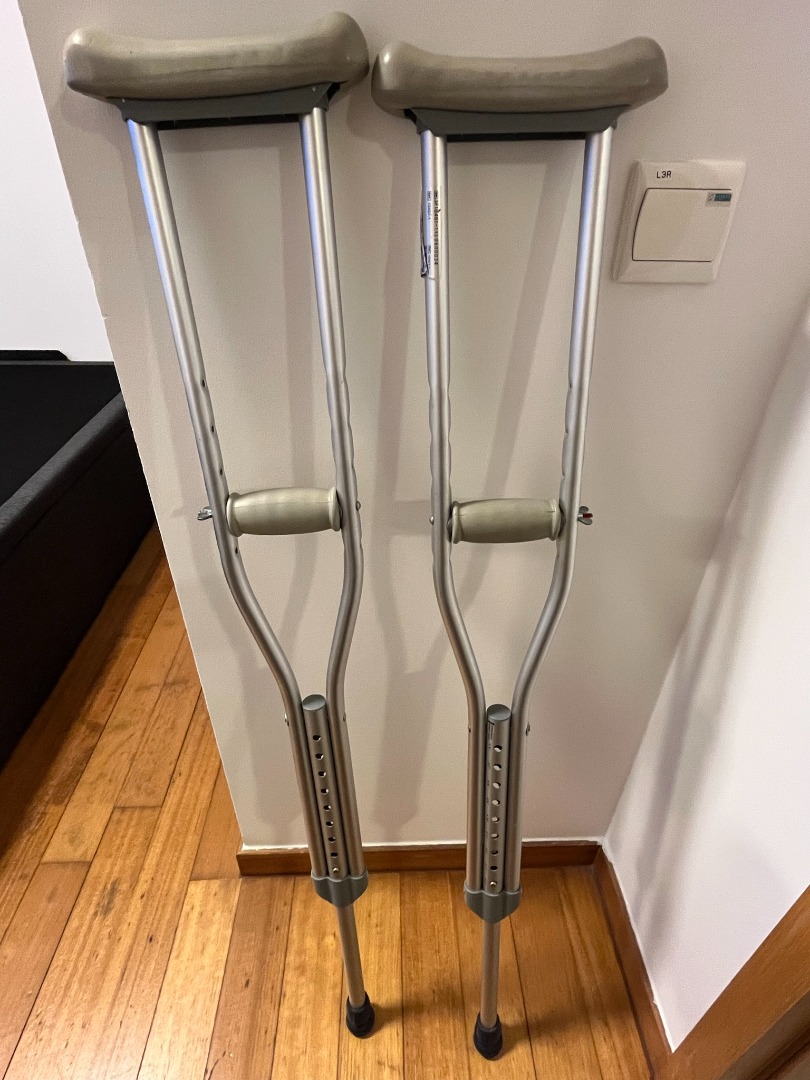 Axillary Crutches (Free/Donation), Health & Nutrition, Assistive