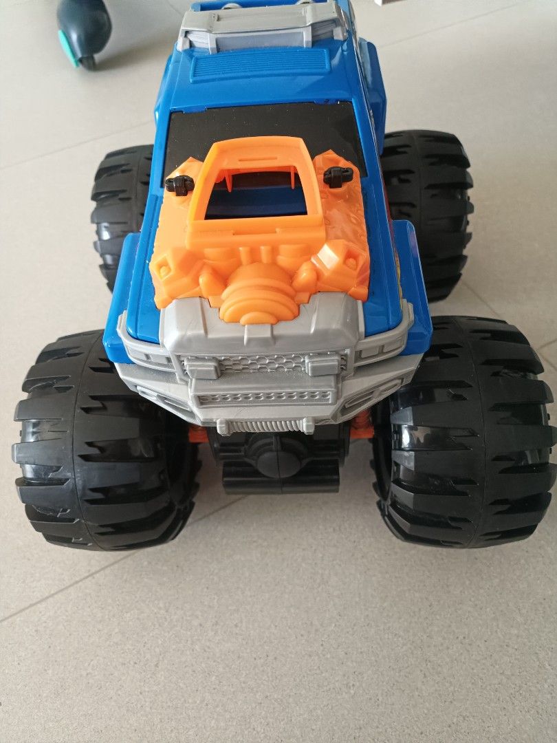 Monster truck 2025 baby walker