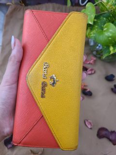 MCM LOVE LETTER TRIFOLD WALLET Excellent - Depop