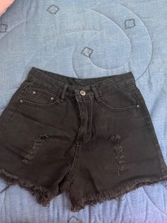 (Category: ) located in . Submitted by shopbym (Listing ID 1241962458, Image 1). Description: .