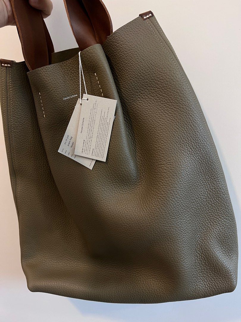 Brand New) Hender Scheme piano bag (taupe), 女裝, 手袋及銀包, Tote 