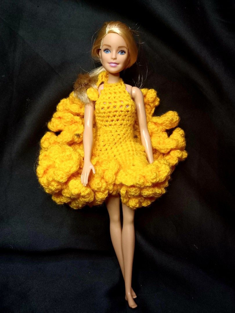 Yellow barbie best sale bundles
