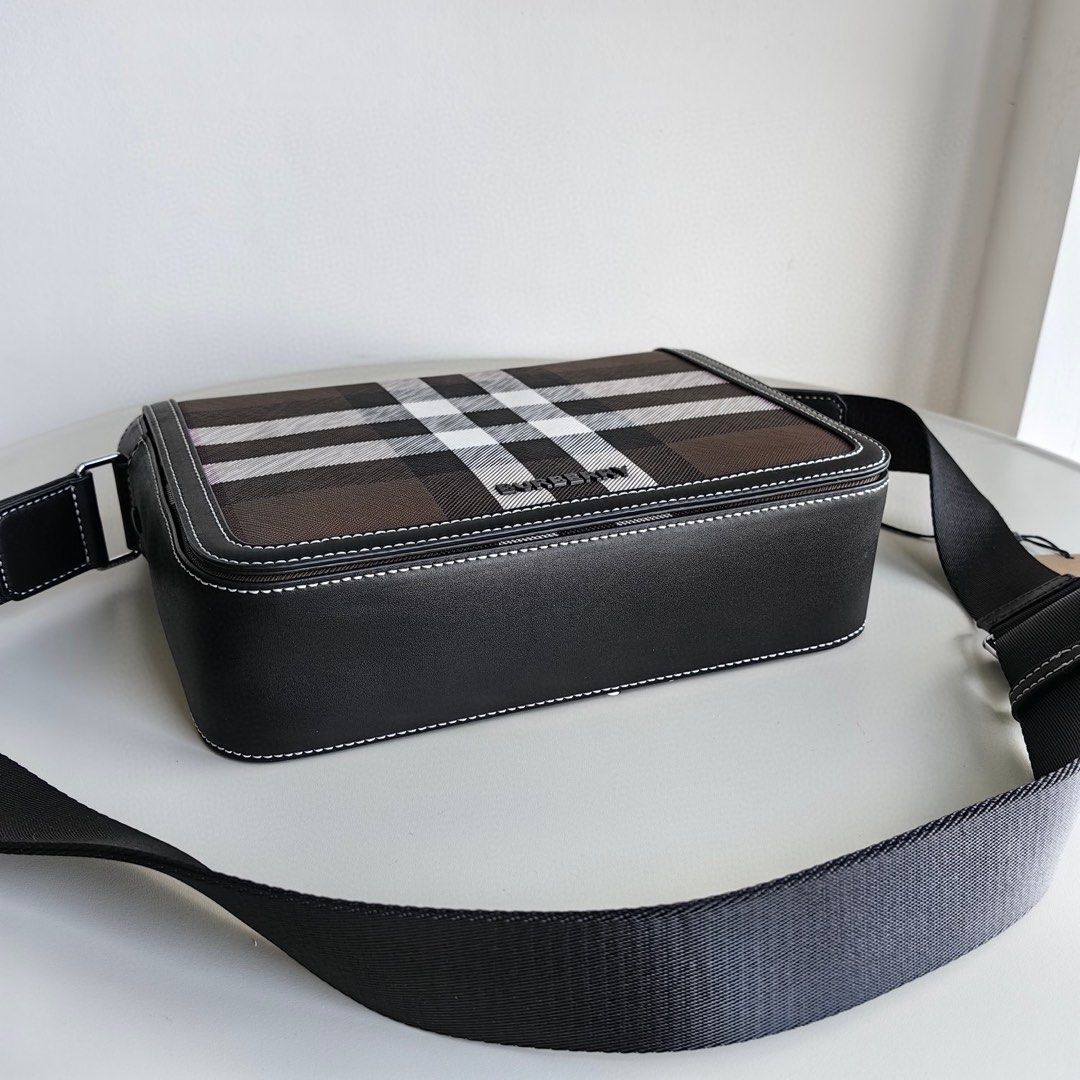 Burberry Sling Bag, Men's Fashion, Bags, Sling Bags on Carousell