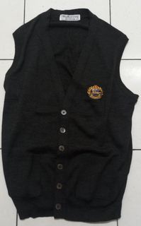 Burberry's Vest Scotland (089667704326)