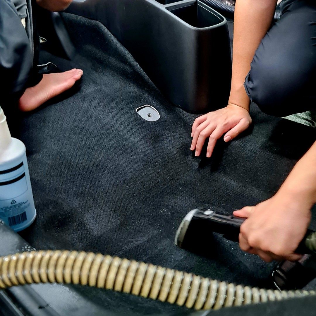 Car Polish Interior Grooming, Car Polishing, Car wash, Fumigation