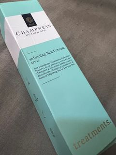 （分類：）位於 。 由 blossomhappy 提交（商品編號 1241944646，圖片 1）。簡介： 。