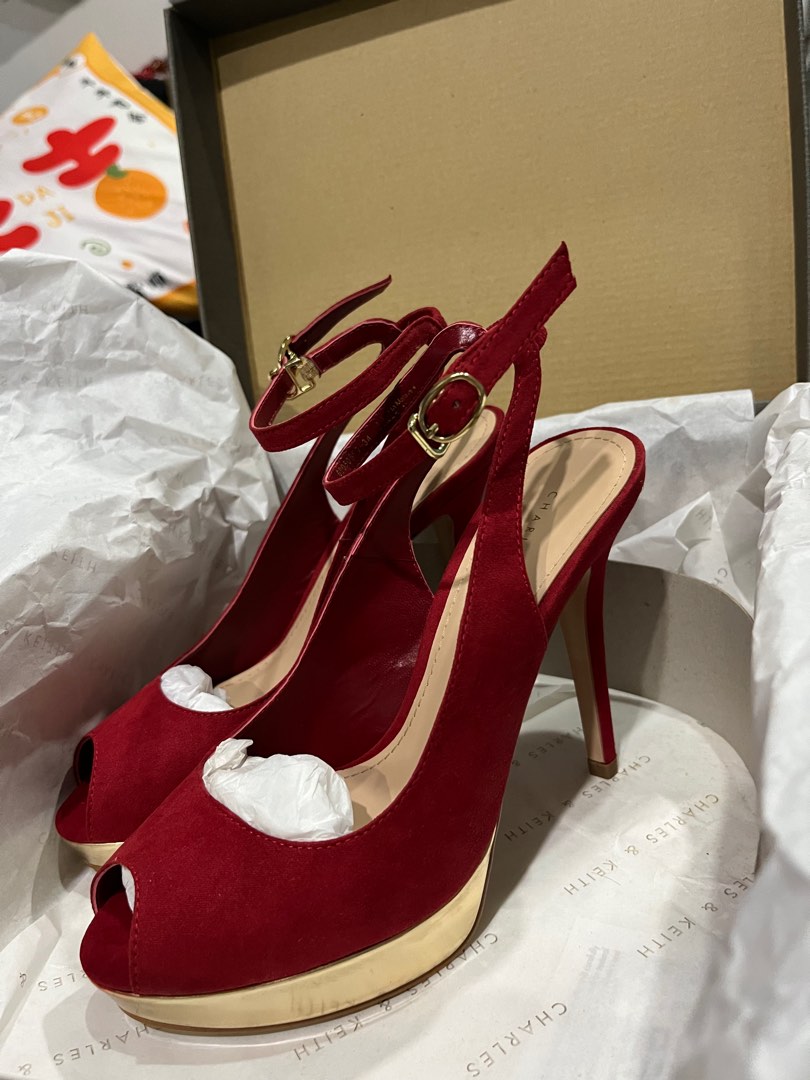 Red platform clearance peep toe heels