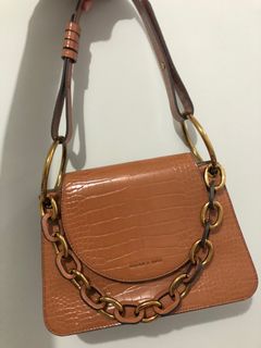 (Kategori: ) berada di . Dikirim oleh nutdya (ID iklan 1242048983, Gambar 1). Deskripsi: .