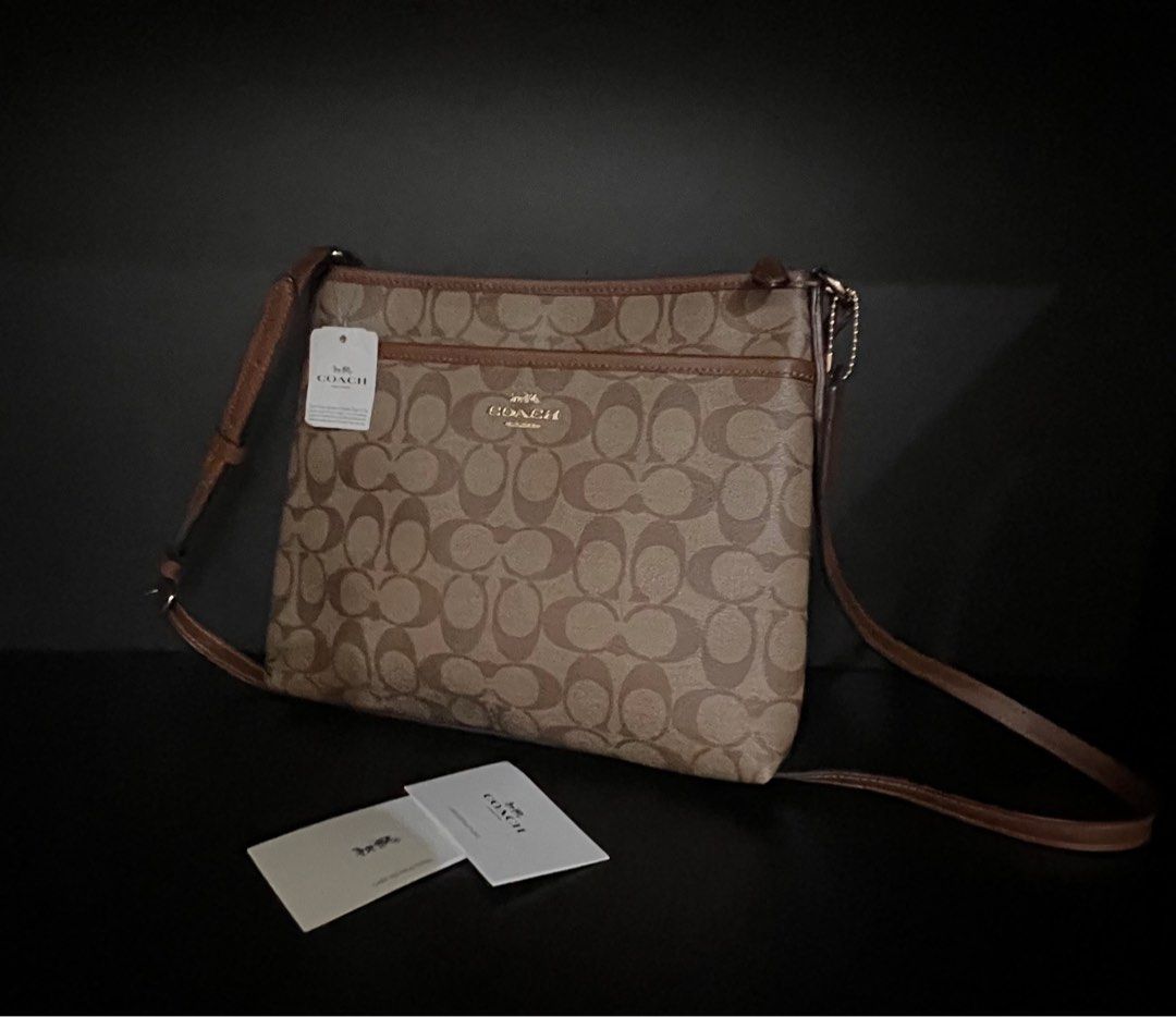 Coach Sling for women (Category: Cross-body Bags) located in Quezon City. Submitted by geesfind (Listing ID 1242147224, Image 2). Description: 100% authentic Bought in Japan.