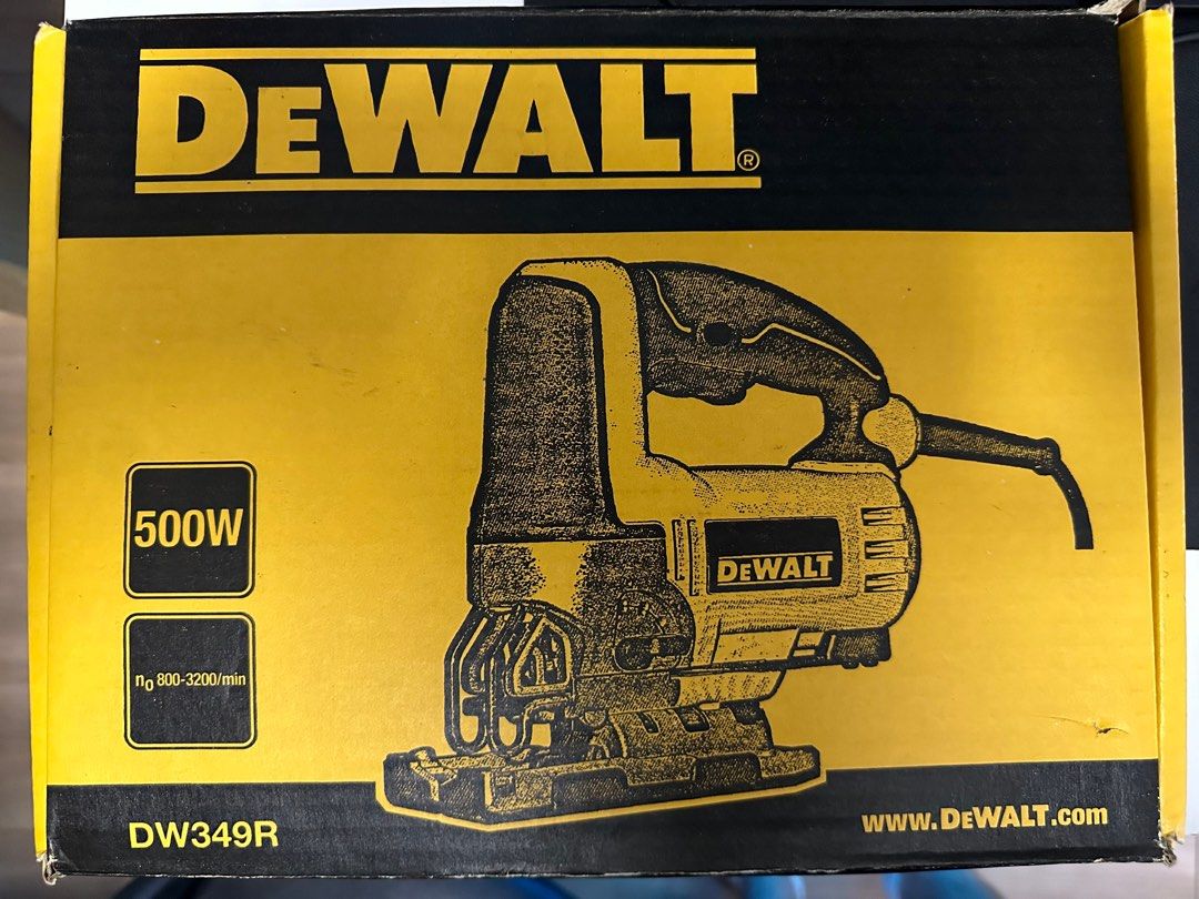 Dewalt DW349R jigsaw jig saw, Furniture & Home Living, Home Improvement